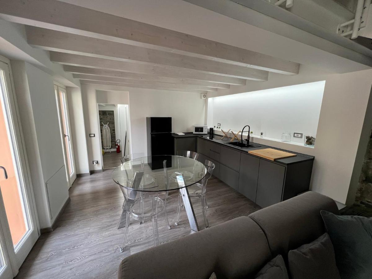 Blue Diamond Como Apartment Exterior photo