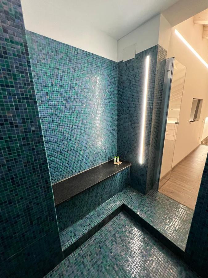 Blue Diamond Como Apartment Exterior photo